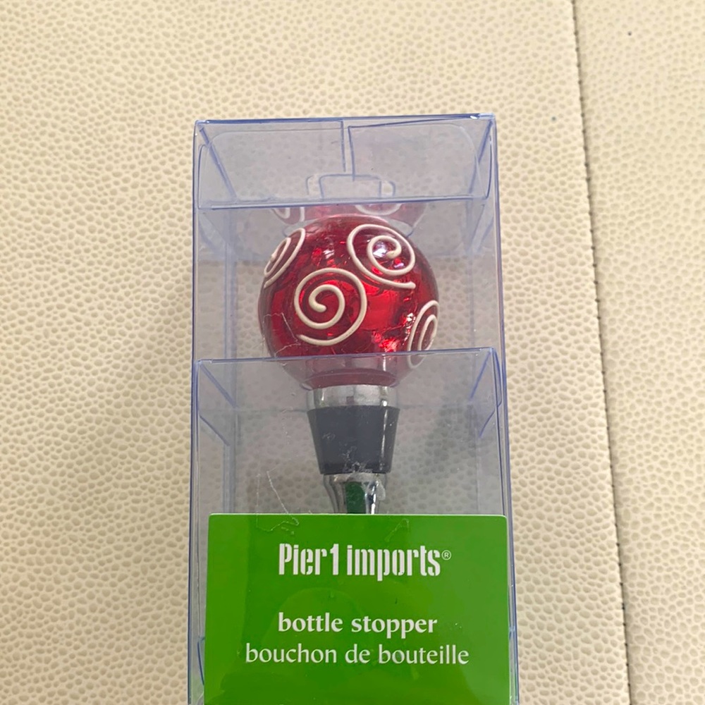 Pier One Wine Bottle Stopper Red/White NEW Spiral Glass Festive Whimsical